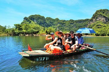 4 Days Hue and Hoi An Tour with Culture and Tradition